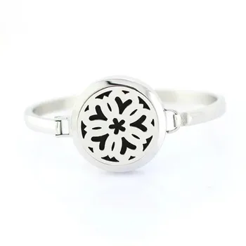 

Magnetic Essential Oil Diffuser Locket Bracelet Perfume 316L Stainless Steel Bangle Send 10pcs Oil Pads as Gift