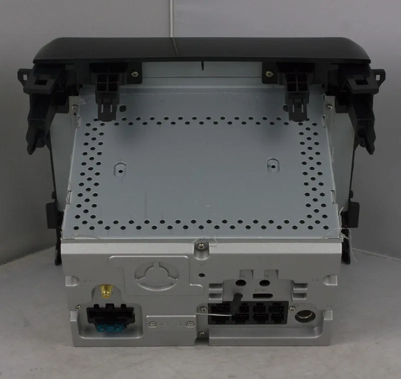 Top 10.1 inch 4+32G Android 9.0 car multimedia Player for TOYOTA Land Cruiser 2016 with GPS Wifi NO DVD 4