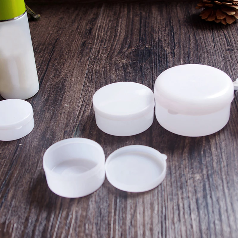 

1pcs Mini White Refillable Box Plastic Dispensing Box Maekup Cosmetic Bottle Pill Box Outdoor Travel Refillable Bottle 5-100g