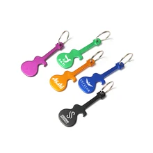 Гитара Shaped брелок открывалка для бутылок персонализированный логотип Подарочный металлический Алюминий брелок гитара открывалка для бутылок пива вечерние пользу