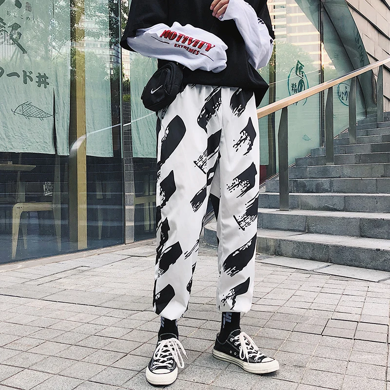 Fashion Casual Men's Harem Pants Spring And Autumn New M-2XL Contrast Color Loose Pants Black White Personality Youth Popular Fashion Casual Men's Harem Pants Spring And Autumn New M-2XL Contrast Color Loose Pants Black White Personality Youth Popular