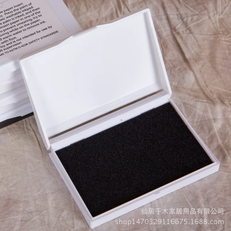 Детские Безопасные печатные чернильные подушечки без чернильного отпечатка, набор для печати рук на память, сувенирные подарки для новорожденных - Цвет: Черный