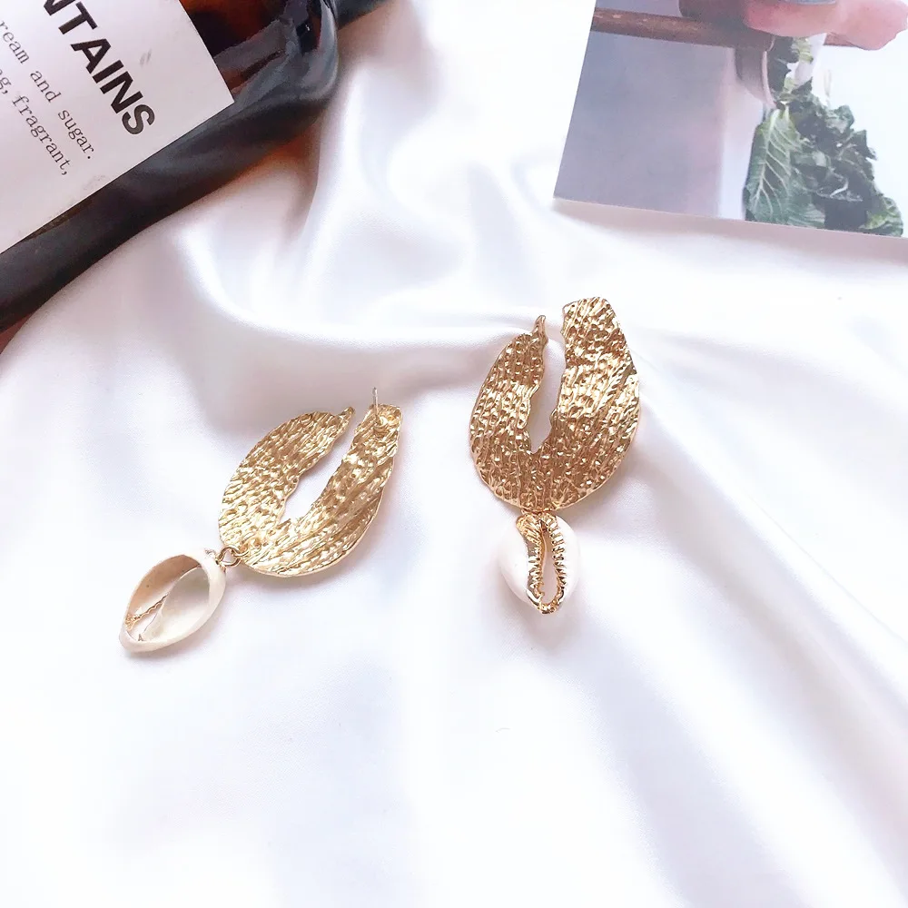 

2019 New Hot Natural Sea Shell Drop Dangle Earring for Women Trendy Metal Maxi Geometric Statement Beach Party Jewelry Summer