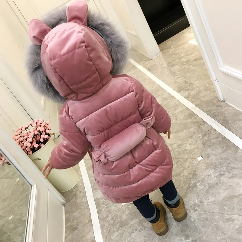Зимняя куртка для девочек; пальто для малышей; bebe; Детские Бархатные Топы; парка; длинный зимний комбинезон; пуховая одежда с хлопковой подкладкой; розовый меховой воротник; капюшон