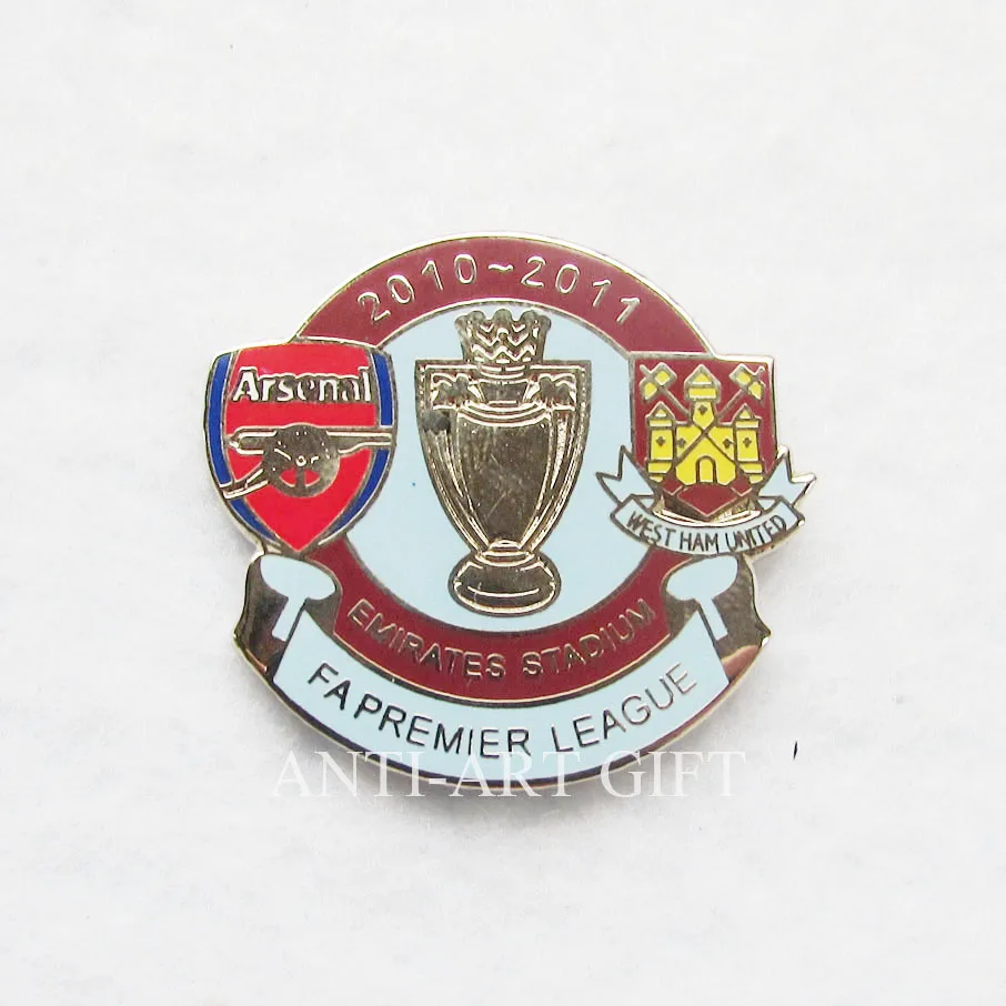 

Customized league badge hard enamel effect gold plated