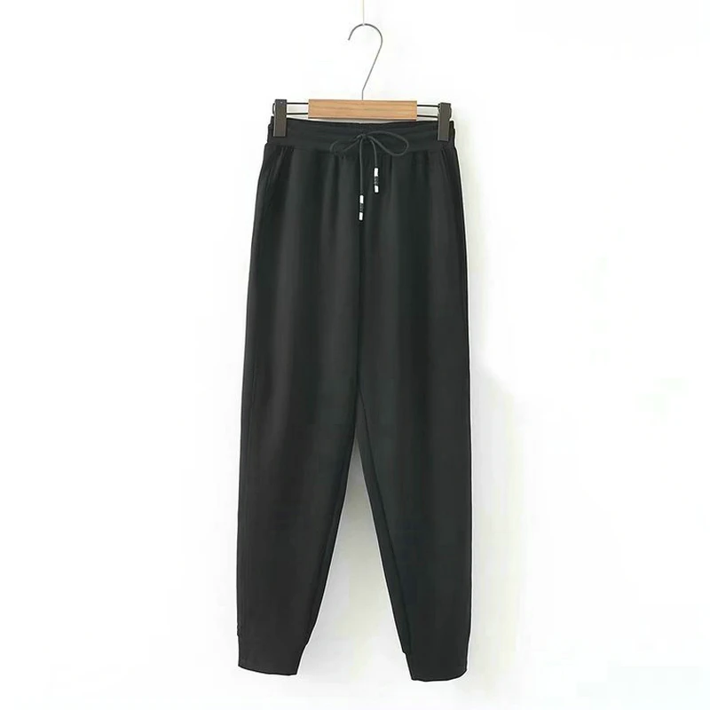 black joggers womens plus size
