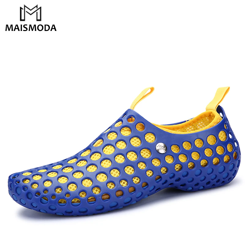 

MAISMODA 2018 Summer Hollow Casual Men Sandals Fashion Breathable Flat Beach HolesBeach Shoes Water Shoes Slippers YL183