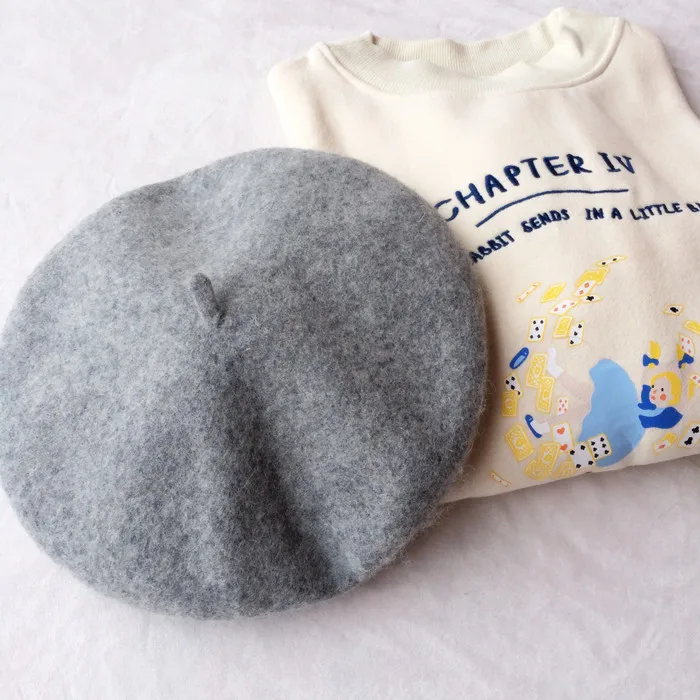 

2017 Winter New Arrivals Women Fashion Casual Beret Girl Embroidered Cashmere Berets Gray Hats