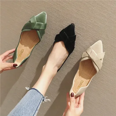 

2019 spring and summer new wild fashion shallow mouth square head soft bottom flat shoes women's shoes