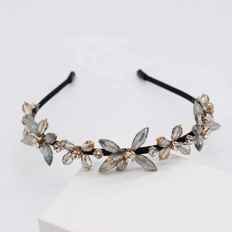 Baroque simple small particle geometry rhinestone pearl dance street shooting leisure travel headband 952