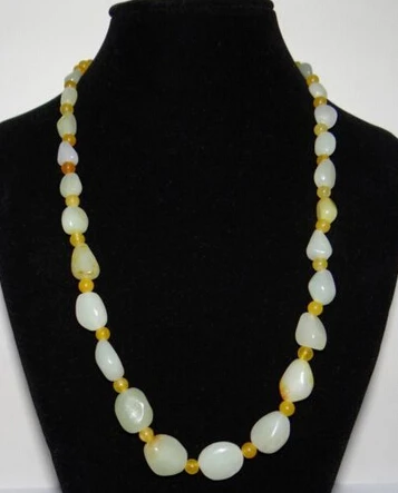 

huij 004303 China Nature Nephrite Hetian Jade Yellow Skin Pearls Necklace Pendants