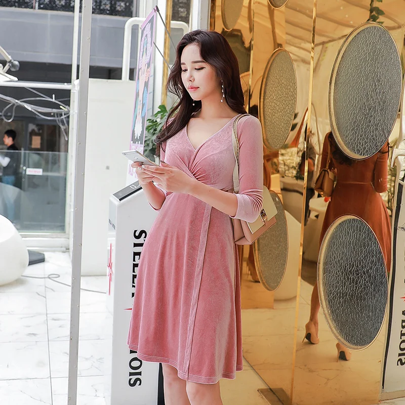 

Dabuwawa Women Sexy V neck Velvet Party Dress Rose Pink Cross Wrap French Elegant Midi Dresses for lady Girls Female D18ADR123