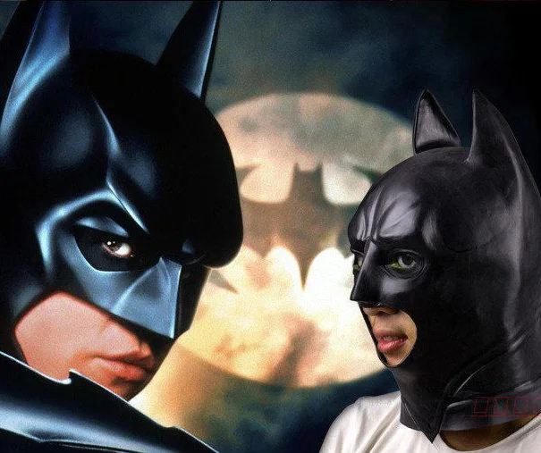 Batman cowl/mask collector - - Gem