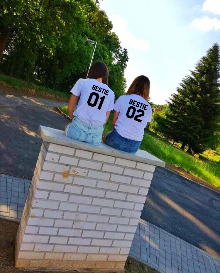 Bestie 01 02 одинаковая лучшая рубашка для друзей с графическим принтом Футболка