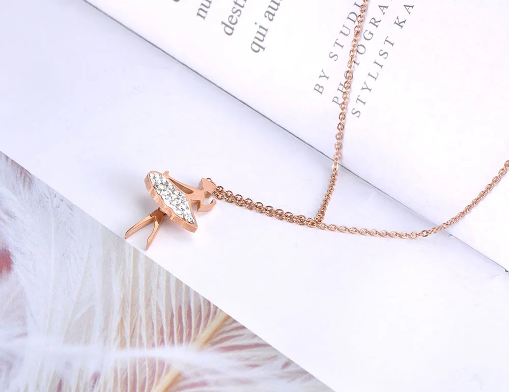 Lokaer модное титановое ожерелье из нержавеющей стали с кристаллами для танцев для девочек, Ювелирное Украшение из розового золота, милое ожерелье-цепочка N19064