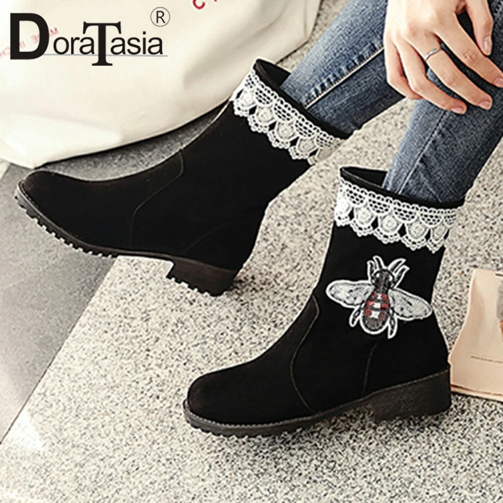 

DoraTasia New Arrival Sweet Autumn Winter Ankle Boots For Ladies Lace Decoration 3.5cm Med Heels Boots Women Shoes 33-43