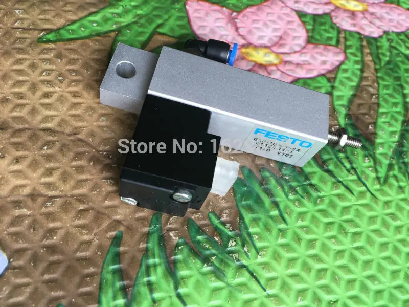 

5 pieces FESTO ink roller cylinder valve 61.184.1131, ESM-10-4-P-SA