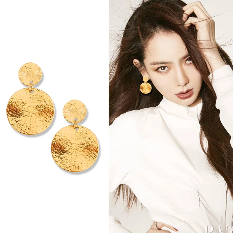 

Metal Textured Round Disc Clip Earrings Without Piercing Statement Geometric Big Circle Earrings No Pierced hole