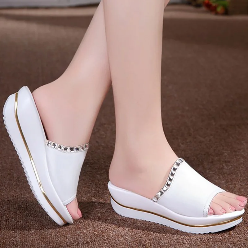 

Women slippers summer Crystal Fashion Platform Slippers for female Increase Non-slip Slippers ladies Slides