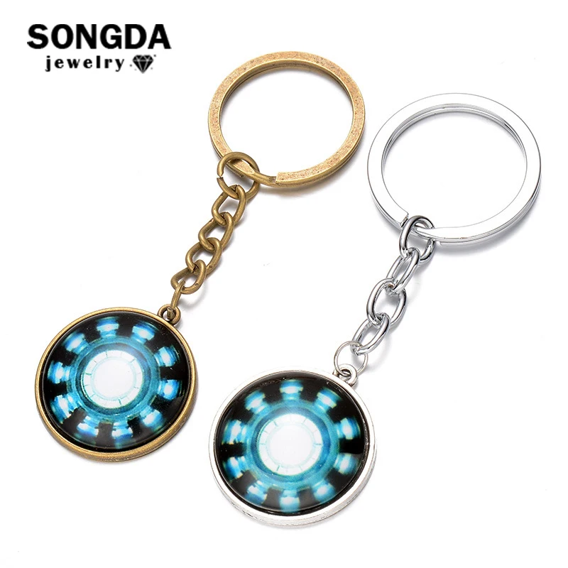 

SONGDA Fashion Superhero Movies Metal Keychain Captain America Iron Man Arc Reactor Key Chain Avengers Series Key Ring for Fans