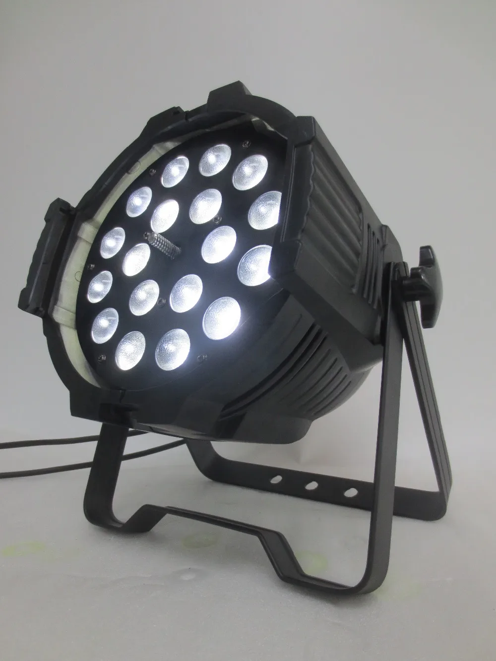 

6pcs/lot 18x10w 4IN1 indoor zoom professional dj equipment LED par RGBW