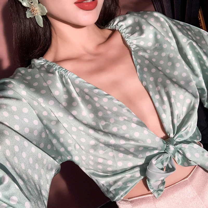 

Women Blouses 2019 Spring and Summer Outside Women Practical Satin Spot Tied Short Shirt Harajuku Female Shirts Chiffon Casual