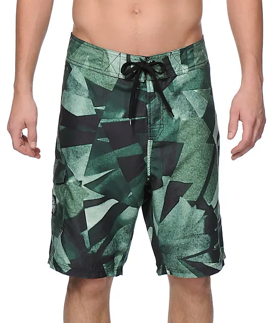 

Men's Green Print Board Shorts Waist Size 30 inch (Long)