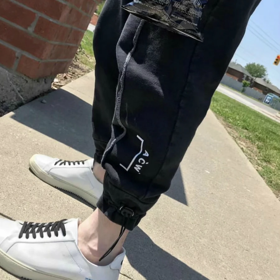 sweatpants with ankle cuffs