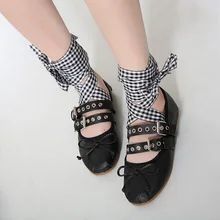 Балетки на плоской подошве с круглым носком на шнуровке; сезон весна-лето повседневные Черные и Белые балетки на плоской подошве; Лидер продаж; женская обувь; размеры 8