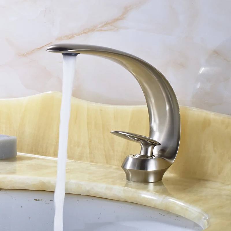 

Wholesale and Retail Bathroom Sink Faucet Single Handle Mixer Tap Countertop Basin Faucet Nickel Brushed