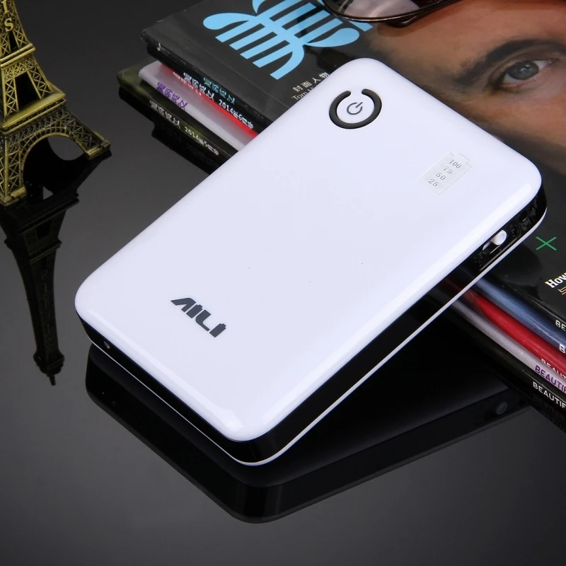 

Portable High-efficiency 4 x 18650 Batteries Plastic DIY Power Bank Shell Box with Dual USB Output & Heat Dissipation Hole