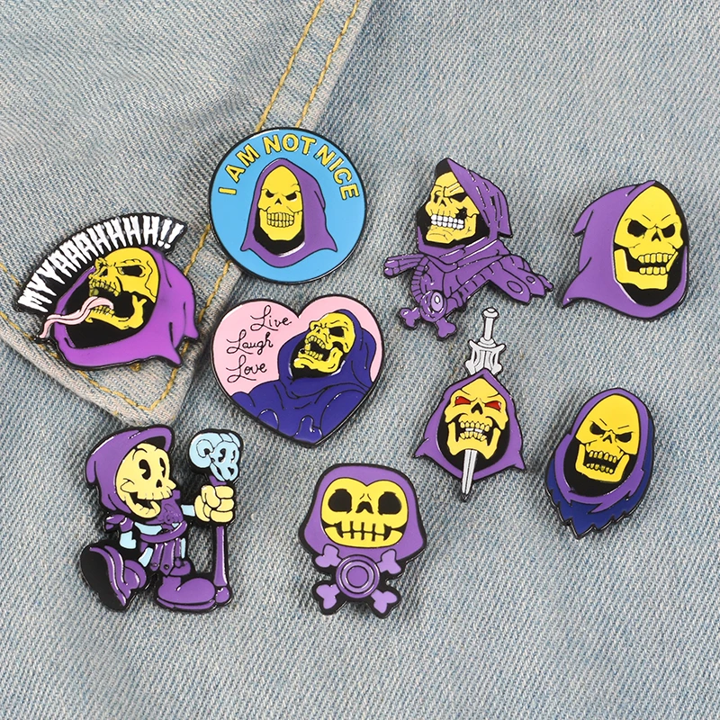 

9 Styles He-Man and the Masters of the Universe Heart Shape Live Laugh Love Skeletor Skull Halloween Enamel Brooches Pins