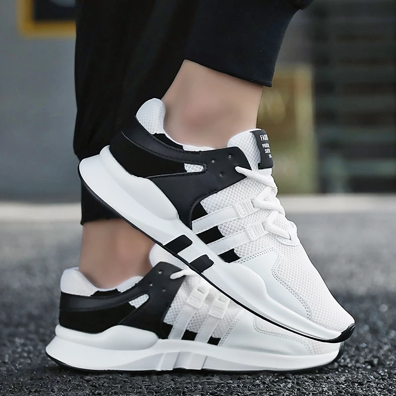 

2017 new Running Shoes men Lovers Sneakers men shoes Sport Shoes Jogging Walking sandals Unisex summer Athletic Breathable mesh