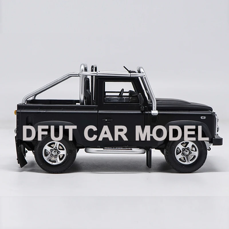  Diecast 1:18 Alloy Toy Vehicles SVX SUV Series Car Model Of Children's Toy Cars Original Authorized