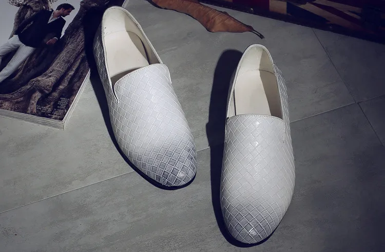 2834379719_1818887253