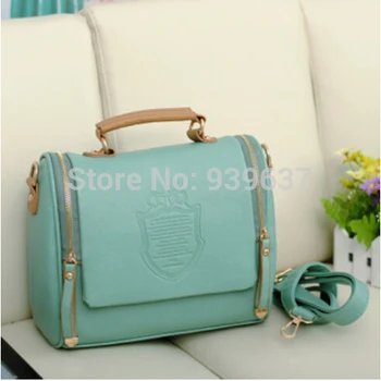 

Free shipping handbag /Crown of England / fashion handbags / laptop bag / diagonal package / retro handbags