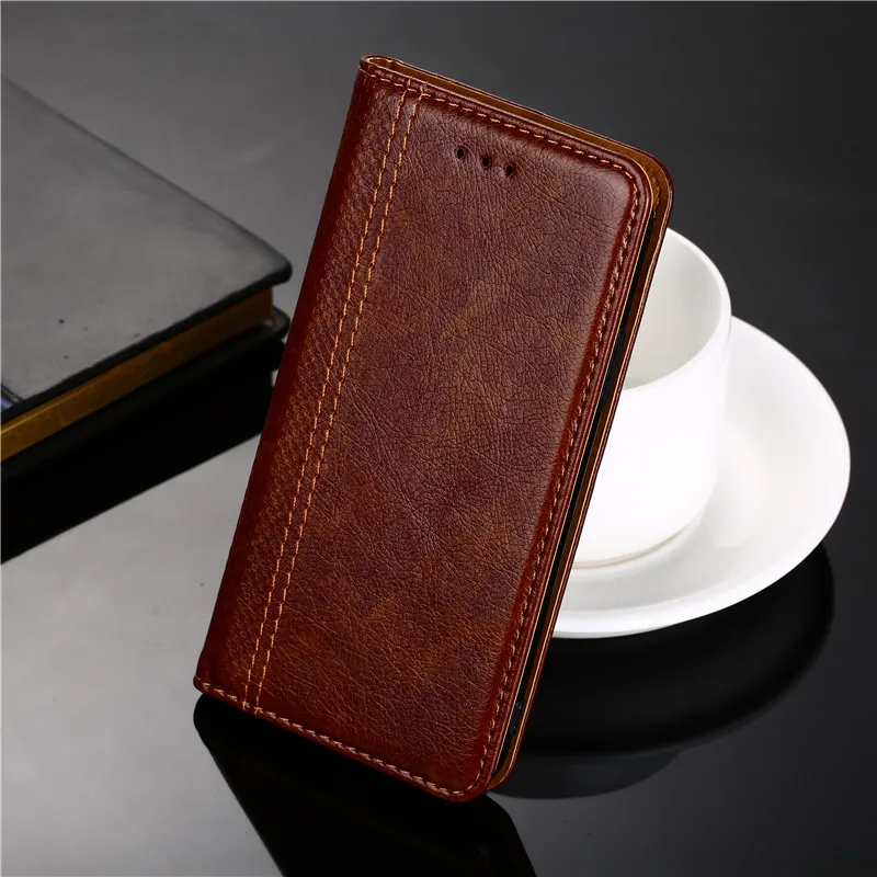 Luxury Leather Flip Phone Case - Elegant Protective Cover