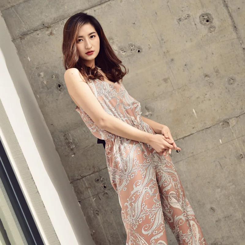 

2019 Summer Sexy Backless Jumpsuit Home Service Simulation Silk Pajamas Summer Holiday Hot Girl Temptation Backless Onesie