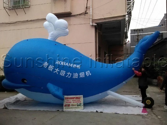 

Blue giant inflatable whale for sea park decoration