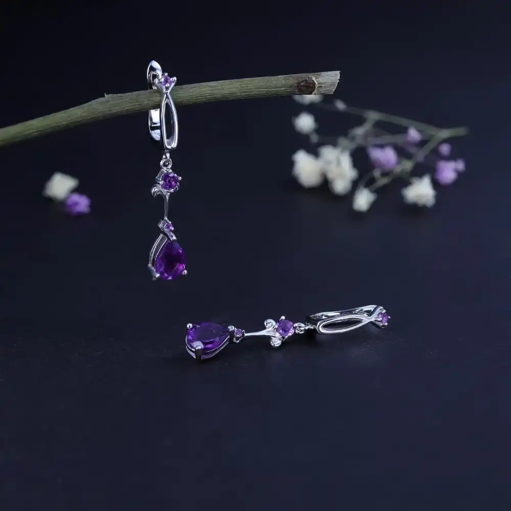 Solid 925 Sterling Silver Violet Purple February Simulated Birthstone Simulated Amethyst 2mm .03 cttw. Light Swiss December Simulated Birthstone Blue Simulated Topaz /& Diamond Engagement Ring