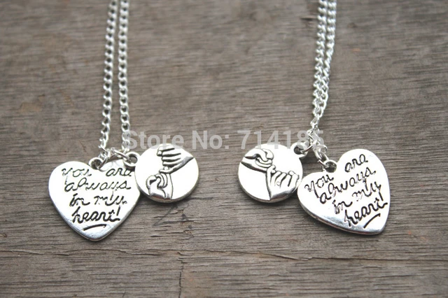 Customize His and Hers Matching Name Necklaces for Couples Jovivi