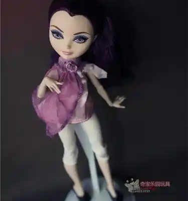 selling monster high dolls