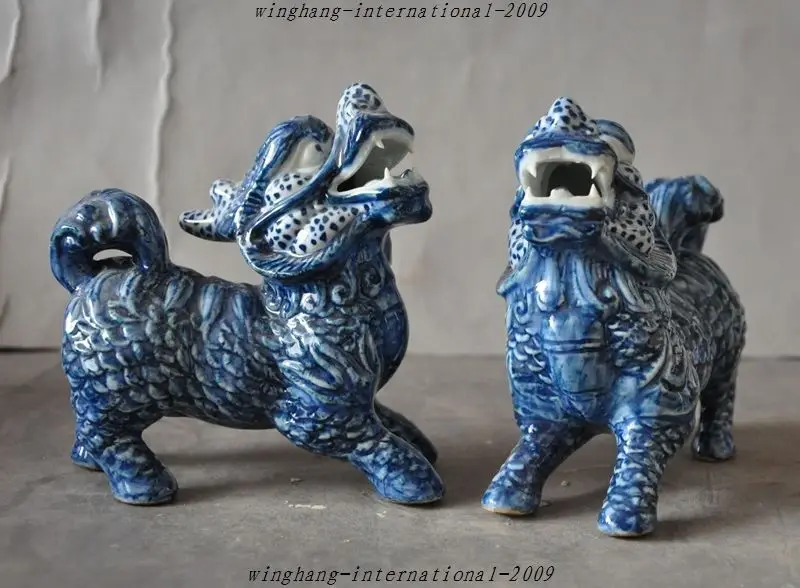 

christmas Chinese Blue&White Porcelain Carved Fengshui Kirin Evil Beast Kylin Statue Pair halloween