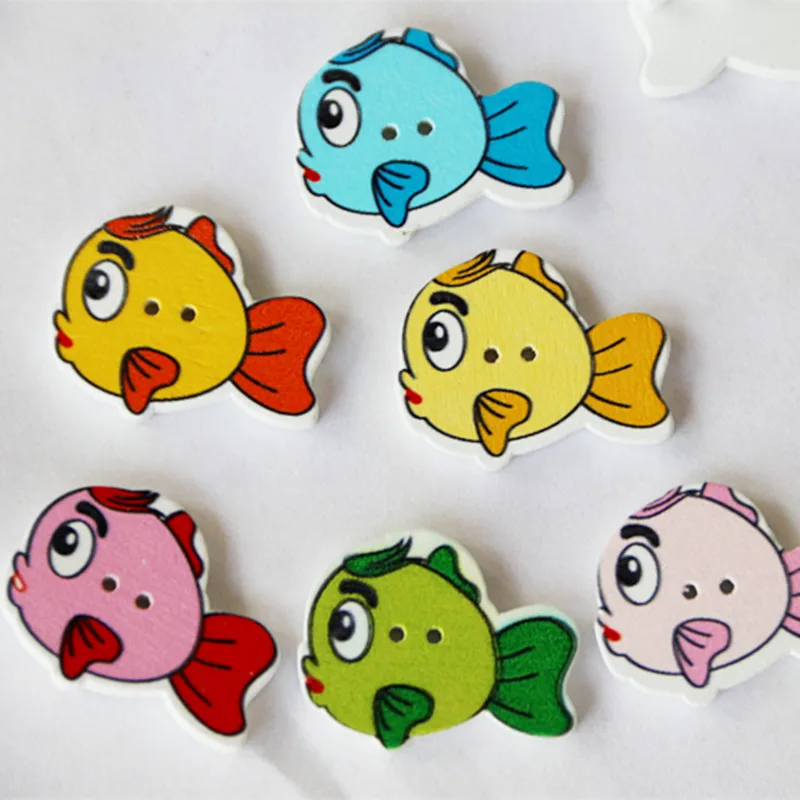 

50 Pcs mixed Color Printing Cute Small Fish Wood Buttons DIY Hand-made Headgear Accessories Garment Accessories