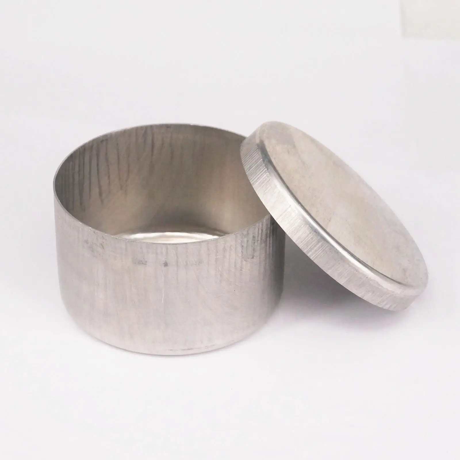 

80x50mm Height x Diameter Laboratory Aluminium Cans with cover For Soil Specimen Sampling