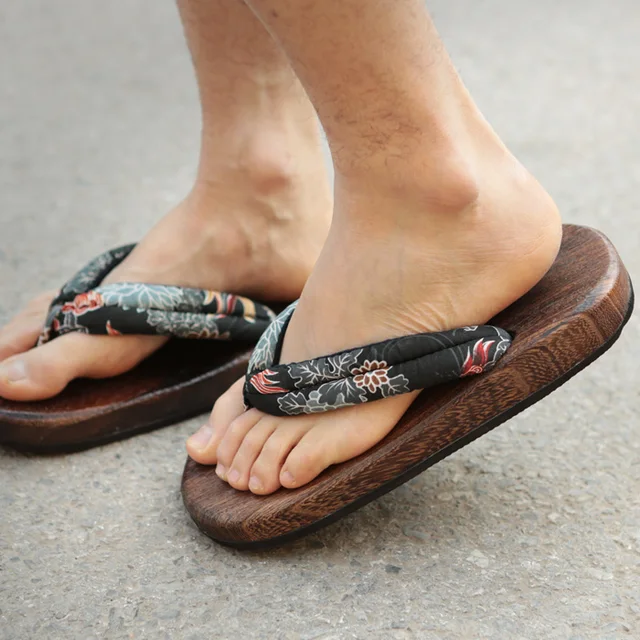 Men’s Casual Toe Slippers Summer Clogs Sandals Shoes Men’s Casual Toe Slippers Summer Clogs Sandals Shoes