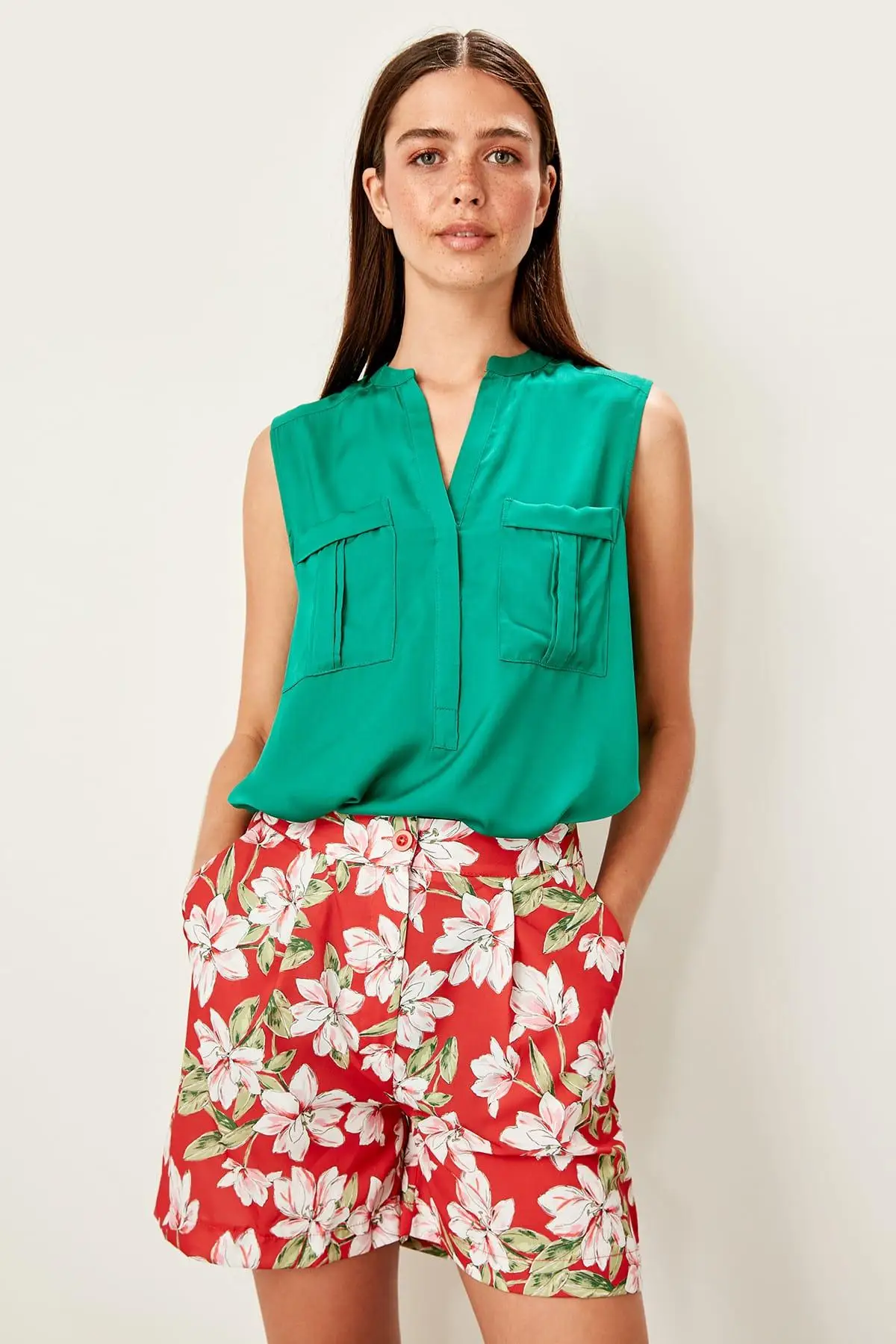 

Trendyol Green Pocket Detail Bluz TWOSS19BZ0220