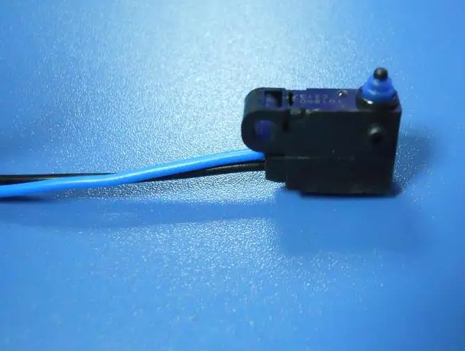 D2HW D2HW C203MR D2HW C213MR Car Door Lock Micro Switch Ultra Small