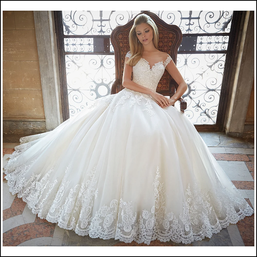 Wedding Dresses Extraordinary
