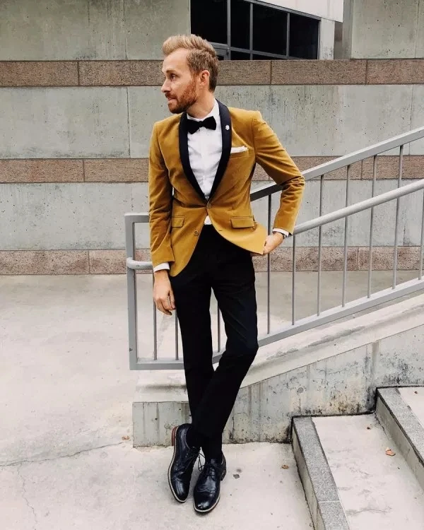 Nouveau-Design-Hiver-Jaune-Velours-Blazer-Hommes-Costumes-Avec-Pantalon-Classique-Ch-le-Revers-Costume-Hommes (1)